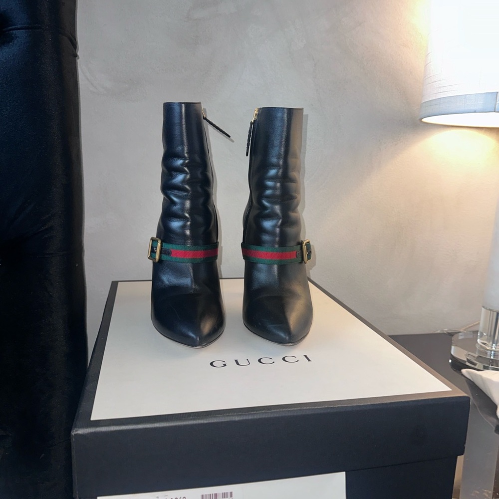 Gucci Black Leather Ankle Boots - Picture 1 of 2